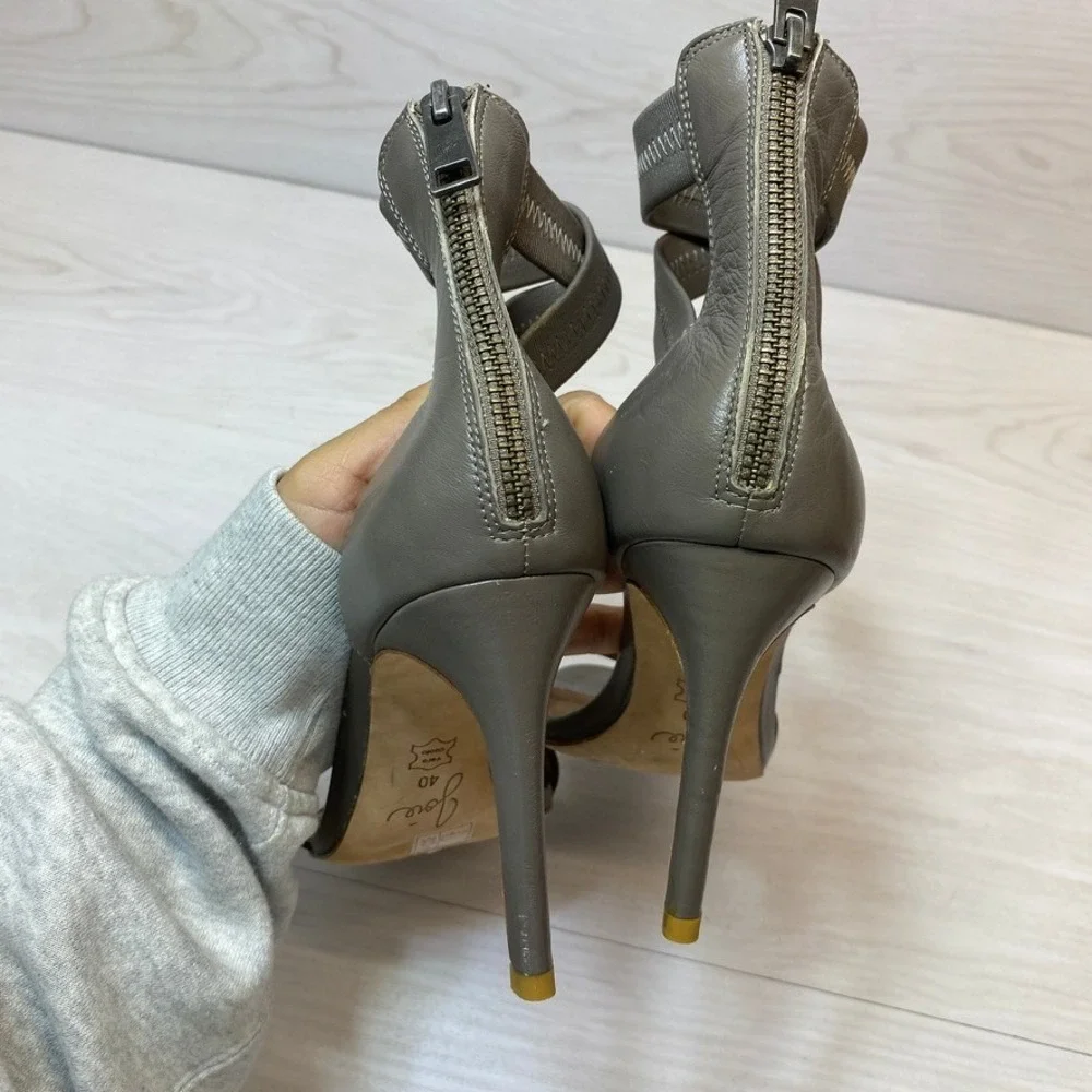 Joie pre owned